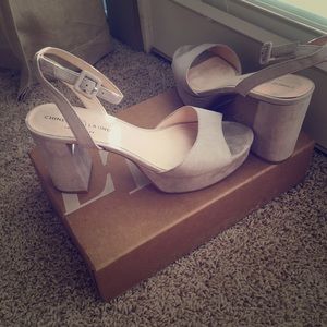 Platform sandal - worn 1 time